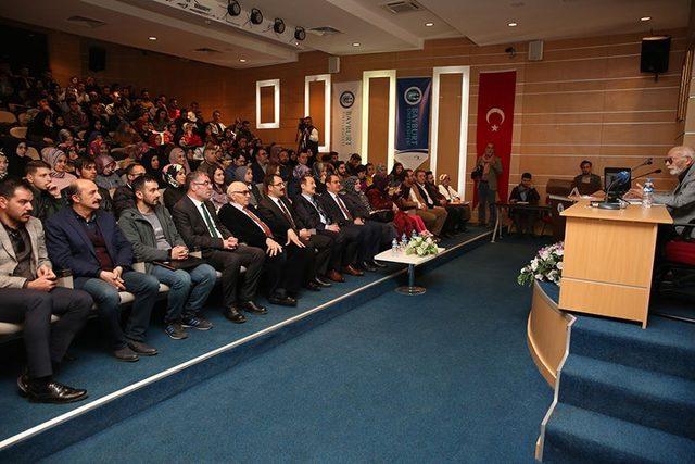 Prof. Dr. Necmettin Tozlu, Prof. Dr. Fuat Sezgin’i anlattı