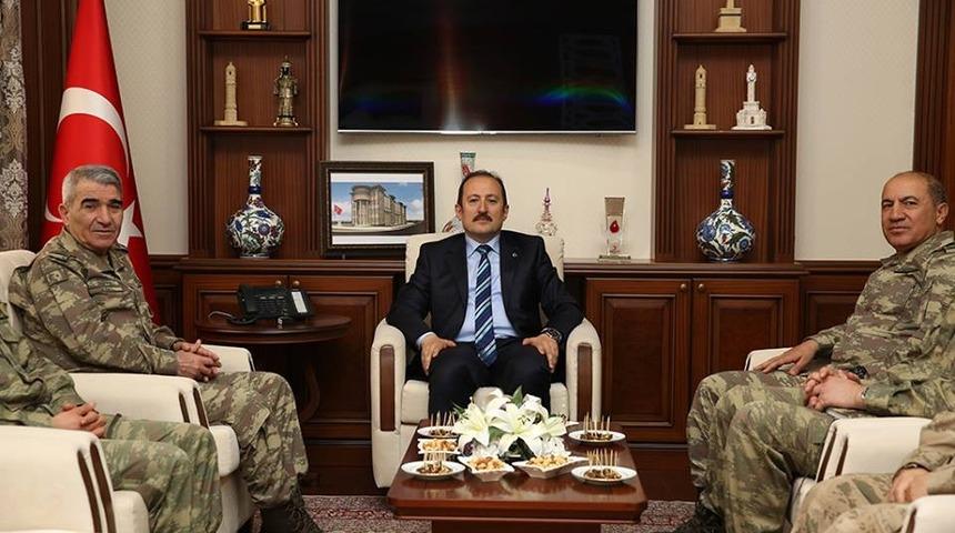 3. Ordu Komutanı Orgeneral İsmail Serdar Savaş, Vali Pehlivan’ı ziyaret etti