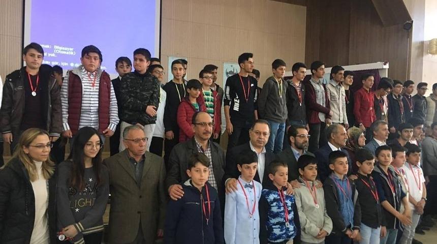 Birlik Beraberlik Vakfı 154 yarışmacıyı altınla ödüllendirdi