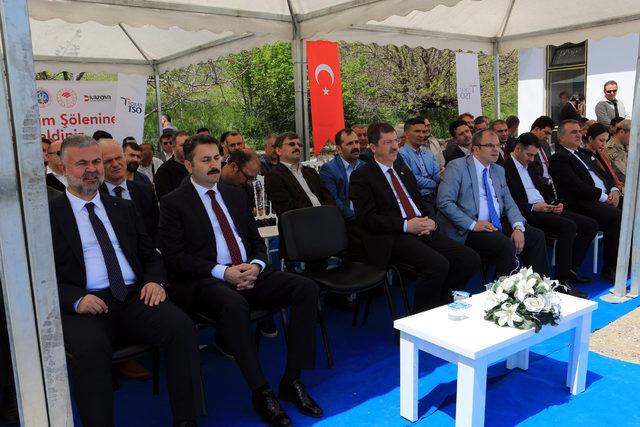 Tokat'ta kenevir ekimi yapıldı