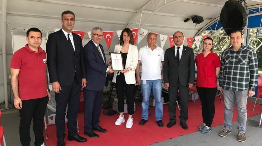 Kurumlardan Kızılay&rsquo;a kan bağışı