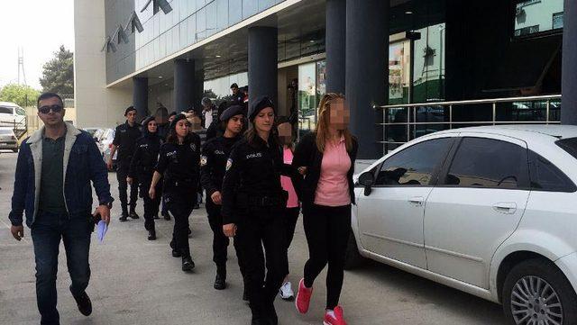 Bursa'da uyuşturucu çetesine operasyon: 24 gözaltı