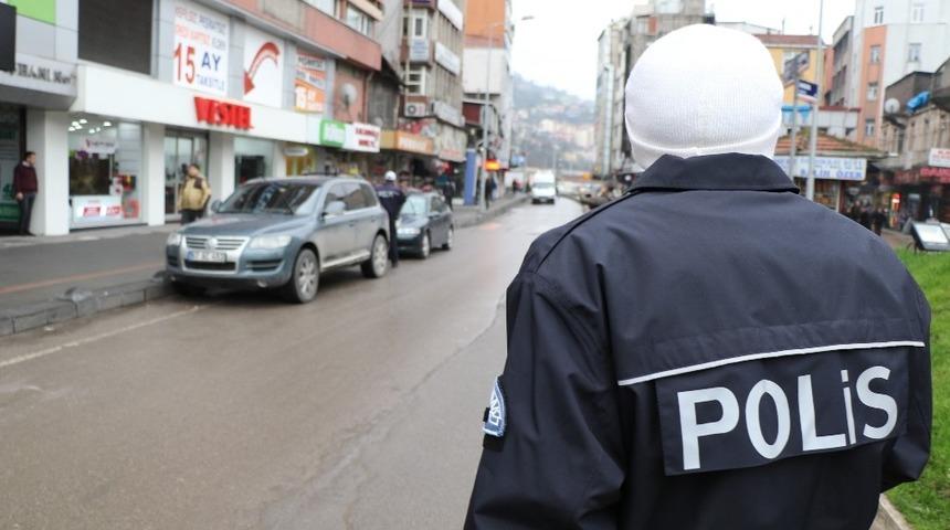 Alkoll&uuml; s&uuml;r&uuml;c&uuml;lere ceza yağdı