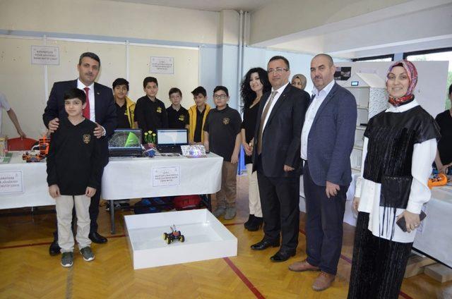 İzmir’de robotik kodlama tanıtım günleri ve yarışması düzenlendi