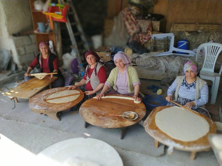 100 yıllık geleneği sürdüren Amasyalı kadınlar Ramazan ayına hazırlanıyor G4