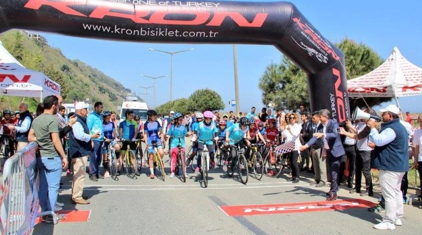 Bisiklette şampiyonluklar gelmeye devam ediyor
