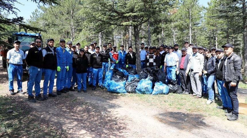 &Ccedil;alışanlardan orman temizliği