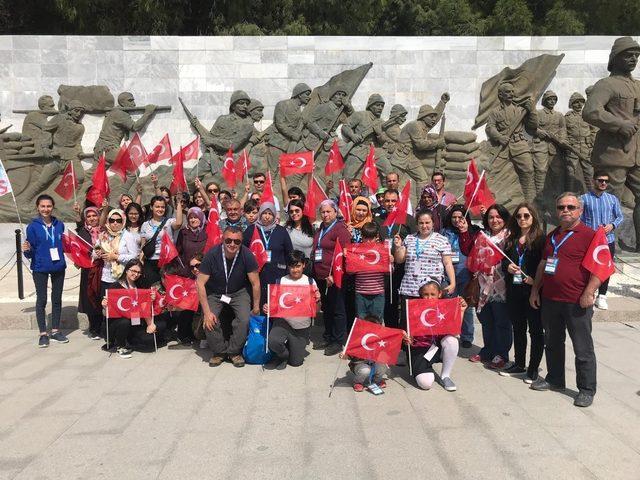 Aliağa’dan bugüne kadar 14 bin kişi şehitlikleri ziyaret etti