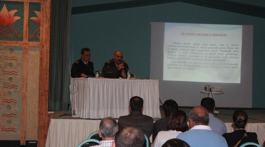 Marmaris&rsquo;te &rsquo;Turizm G&uuml;venlik Tedbiri Semineri&rsquo; d&uuml;zenlendi
