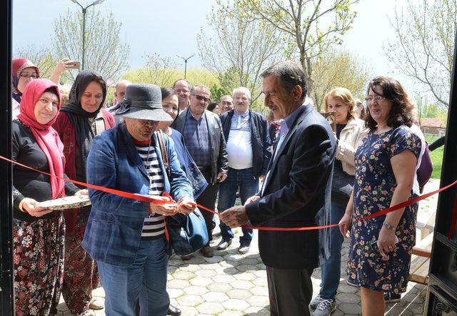 Keskin Deneyimli Kafe’de el emekleri sergilendi