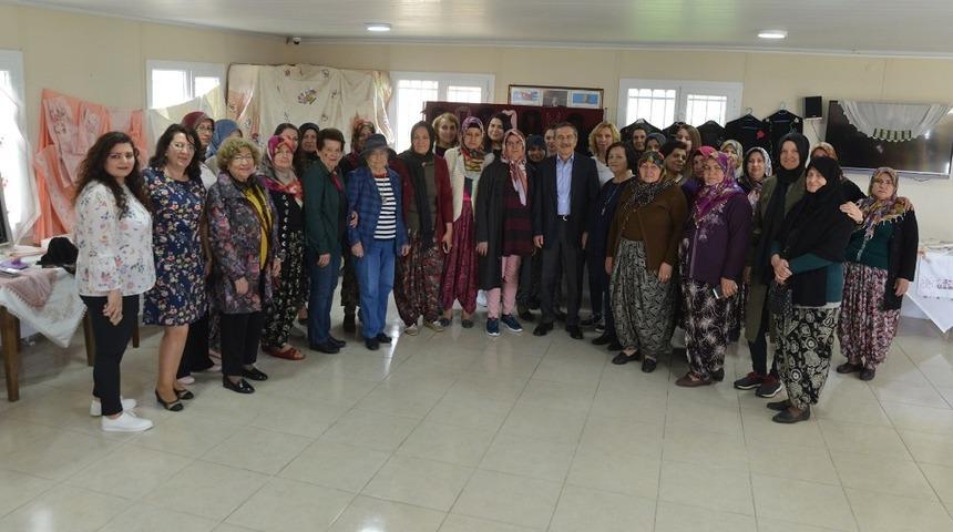 Keskin Deneyimli Kafe&rsquo;de el emekleri sergilendi