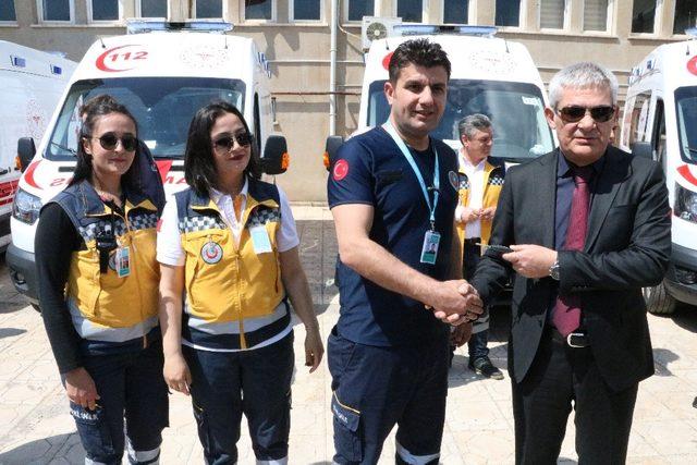 Kahramanmaraş’a tam donanımlı 7 ambulans