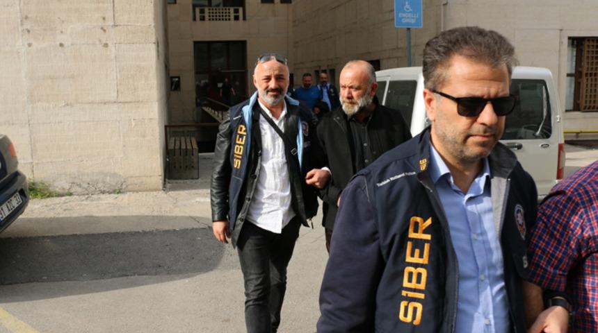 Kadın rol&uuml; yapıp m&uuml;stehcen g&ouml;r&uuml;nt&uuml;lerle şantaj yapan &ccedil;ete &ccedil;&ouml;kertildi 