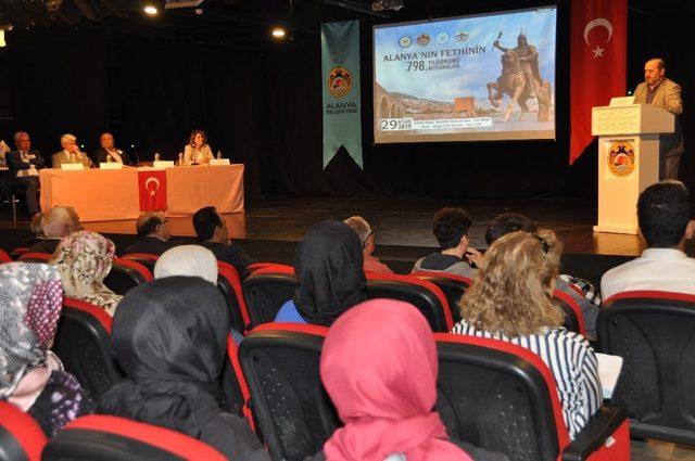 Alanya’nın fethinin 798’inci yıldönümü için panel düzenlendi