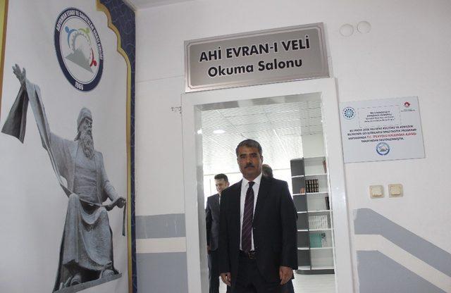 Ahi Evran Veli Kütüphanesi açıldı