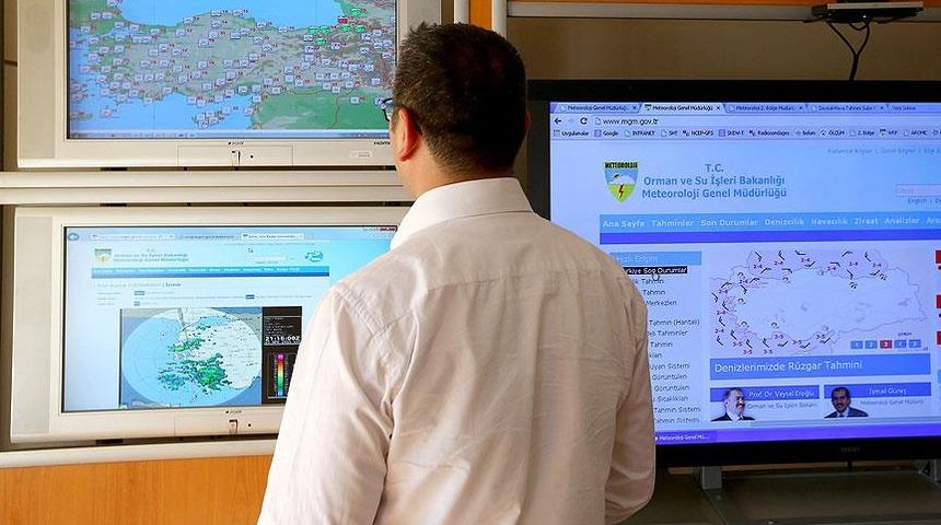 Meteoroloji'den hava durumu tahmini! T&uuml;rkiye geneli i&ccedil;in sağanak yağmur uyarısı
