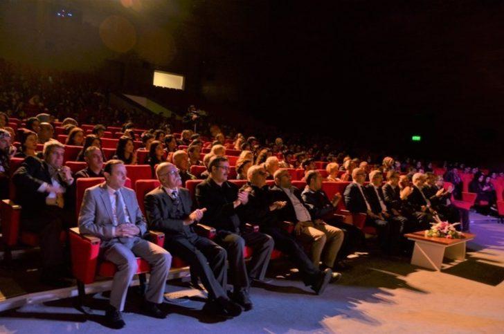 Binali Yıldırım Üniversitesinde “Hikayeli Erzincan Türküleri Konseri” düzenlendi G2