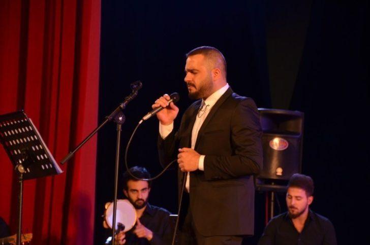 Binali Yıldırım Üniversitesinde “Hikayeli Erzincan Türküleri Konseri” düzenlendi G4