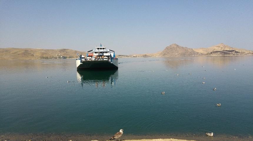 Elazığ-Pertek feribot saatlerine Yaz düzenlemesi