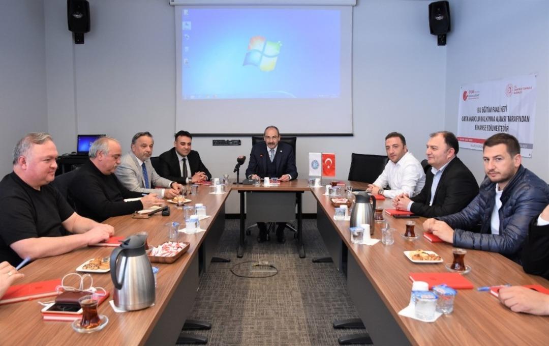 KTO&rsquo;da &rsquo;Kuşaklararası Şirket Y&ouml;netimi ile Kurumsal Gelecek Projesi&rsquo; eğitimleri başladı