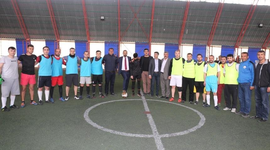 Gürpınar’da futbol turnuvası