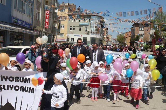 Altıntaş’ta ’Camiyi seviyorum, namaza başlıyorum’ etkinliği