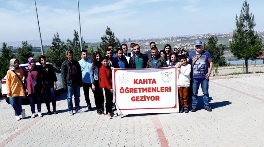 Kahta&rsquo;daki &ouml;ğretmenler EDEP Projesi ile geziyor
