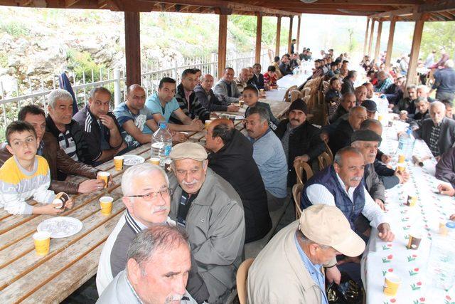 Amasya’da 6 asırlık yağmur duası ve kurban geleneği sürüyor