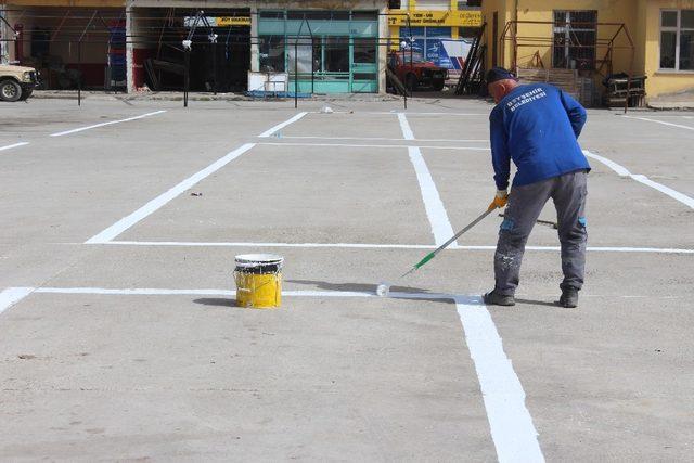 Beyşehir’de zabıtadan pazar yerinde düzenleme çalışmaları