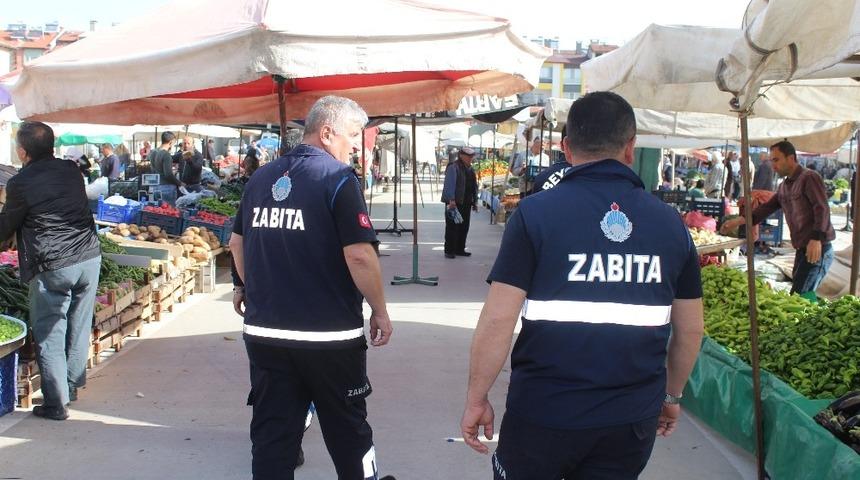 Beyşehir&rsquo;de zabıtadan pazar yerinde d&uuml;zenleme &ccedil;alışmaları