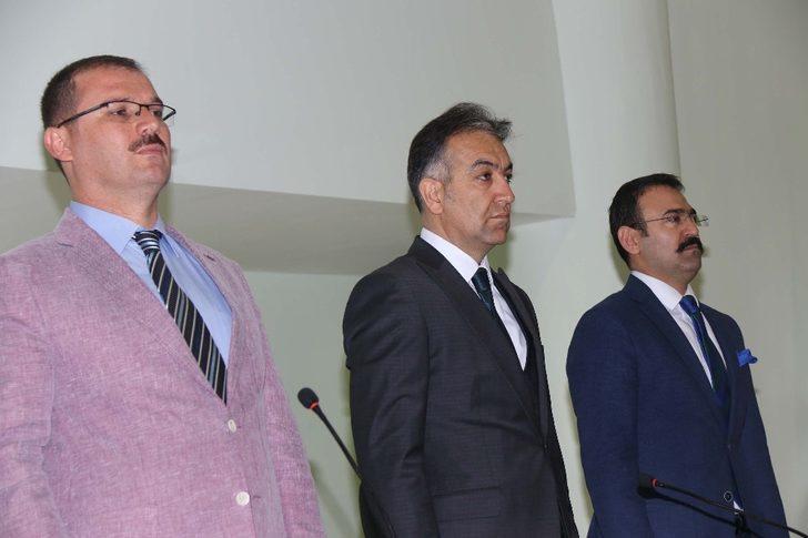 Vali Çağatay, muhtarlarla bir araya geldi G5