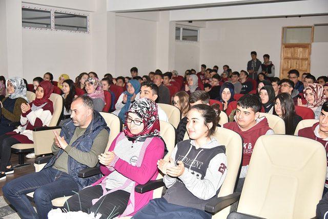 Rektör Çakmak’tan  İMKB Lisesi’ne ziyaret