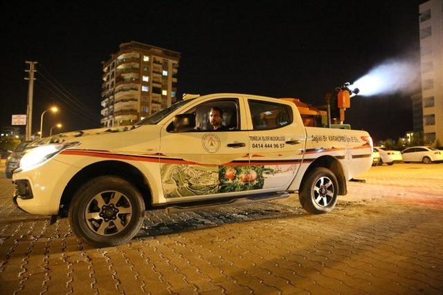 Karaköprü’de gece ilaçlaması aralıksız sürüyor