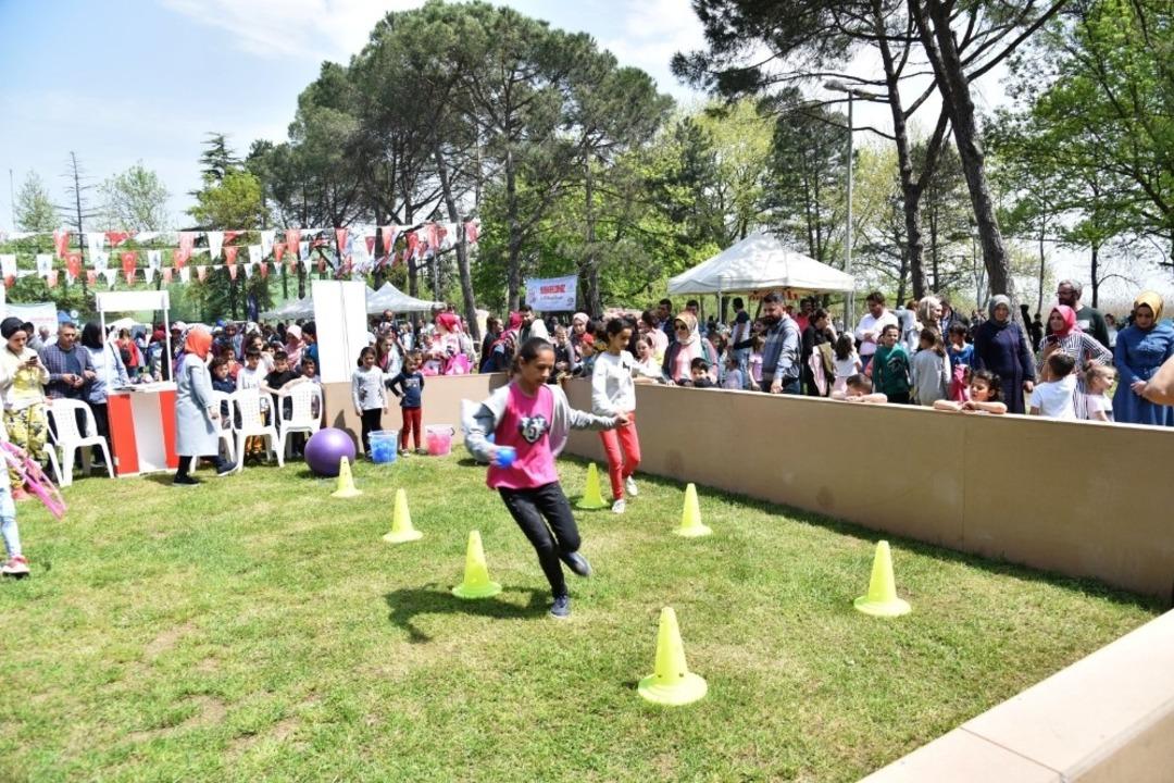 Kartepe&rsquo;de &ccedil;ocuk şenliği coşkuyla kutlandı