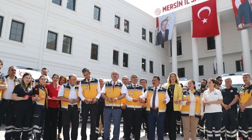 Mersin&rsquo;de 8 yeni ambulans g&ouml;reve başladı