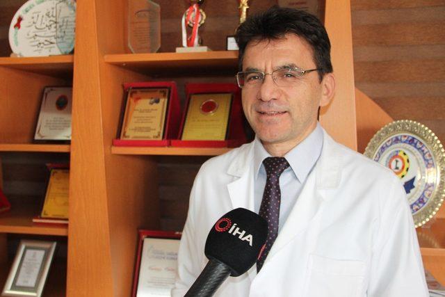 Kenyalı doktor vefa borcunu Türkiye’de doktorluk yaparak ödüyor