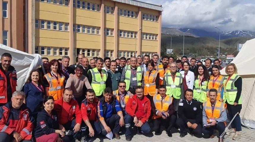 Hastanede gerçeği aratmayan yangın tatbikatı