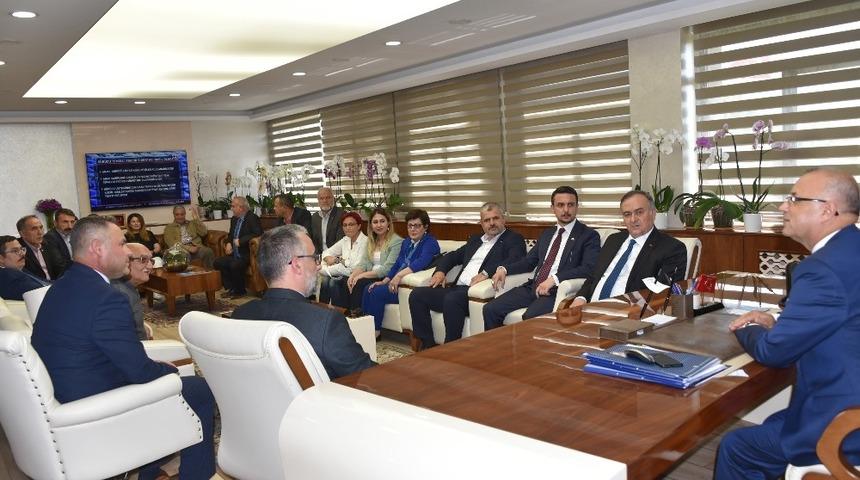 MHP&rsquo;li Ak&ccedil;ay&rsquo;dan Başkan Kayda&rsquo;ya &rsquo;hayırlı olsun&rsquo; ziyareti