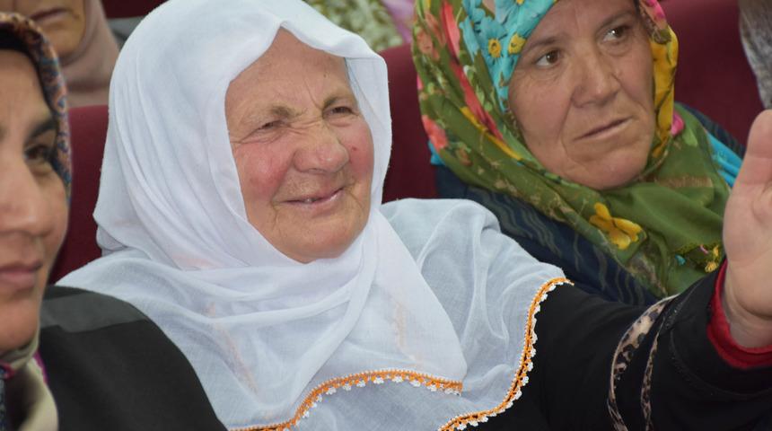 Yaşlılık maaşı 2021 son durum... 2021 yaşlı aylığı (65 yaş) ne kadar arttı? Yaşlılık parası Ocak 2021'de ne zaman, ne kadar verilecek?