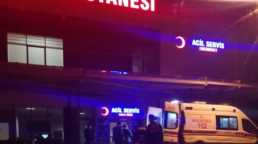 T&uuml;fekle kendini yaralayan kişi tedavi altına alındı