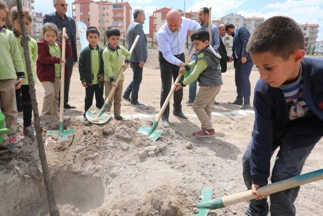 Başkan Çolakbayrakdar, 