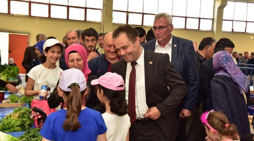 Başkan Şahin&rsquo;den kapalı pazar ziyareti