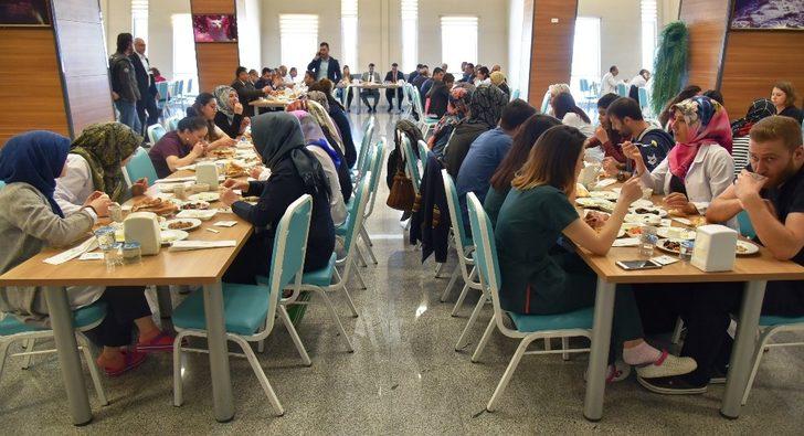 5 -12 Mayıs Ebe ve Hemşireler Haftası G3