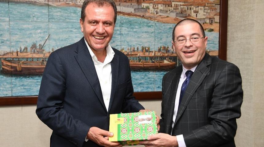 ABD Adana Konsolosu Baez, Başkan Seçer’i ziyaret etti