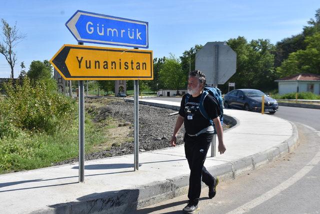 Nutuk'a dikkat çekmek için İstanbul'dan, Selanik'e yürüyor