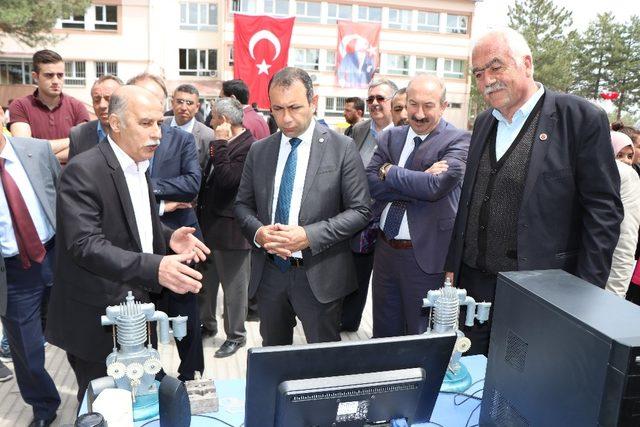 Kızılırmak Mesleki ve Teknik Anadolu Lisesi yıl sonu sergisi açtı