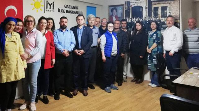 İYİ Parti Gaziemir İlçe Başkanı ve yönetimi istifa etti