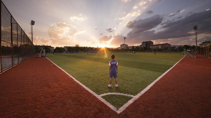 Sel&ccedil;uklu&rsquo;da yaz spor okullarına b&uuml;y&uuml;k ilgi