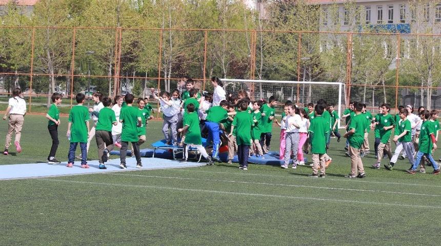 Konya&rsquo;da sağlıklı yaşam i&ccedil;in hareket etkinliği d&uuml;zenlendi