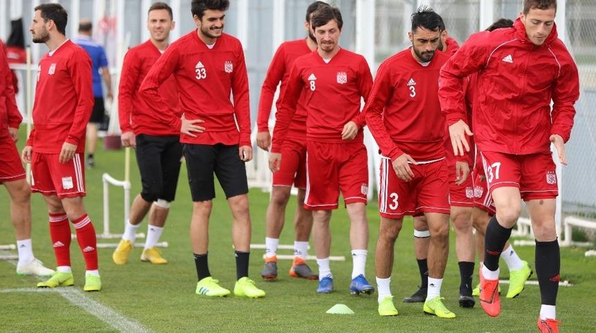 Sivasspor, Başakşehir maçının hazırlıkları sürdürüyor